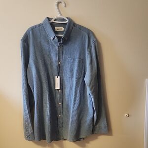 Taylor Stitch Light Blue Casual Button Down Shirt